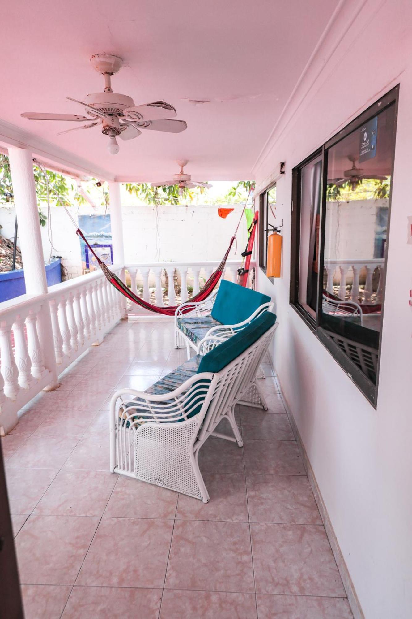Hostal Palo Alto San Andrés Екстериор снимка